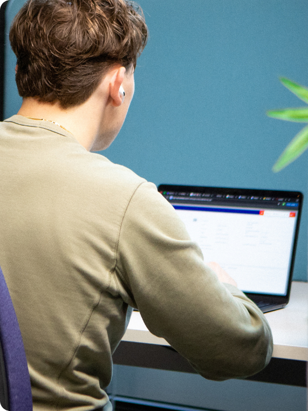 nimetön malli (85)